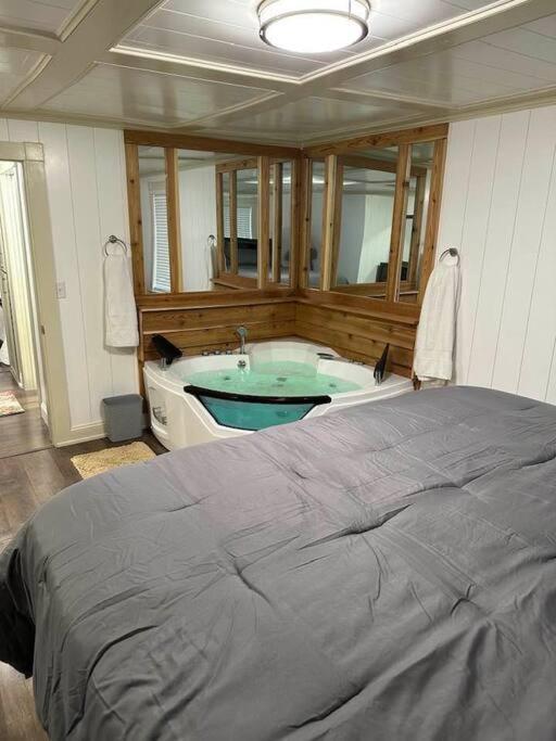 Ferienwohnung Hot Tub 5 Beds Moorhead Exterior foto